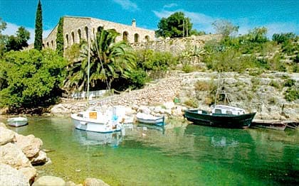 Le port naturel d'Estany