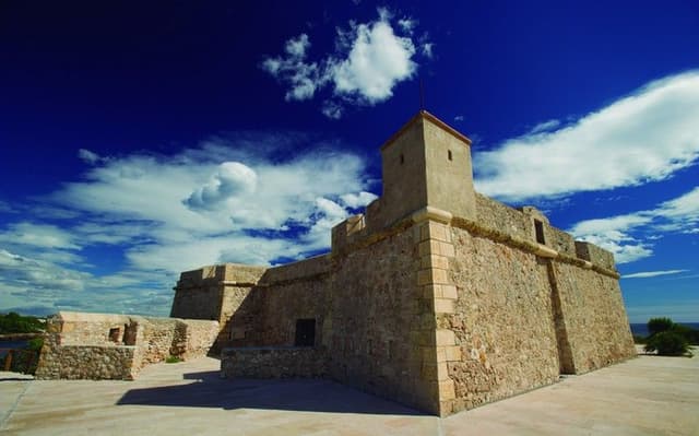 3. Castillo medieval de San Jorge de Alfama (Ruta arqueológica)