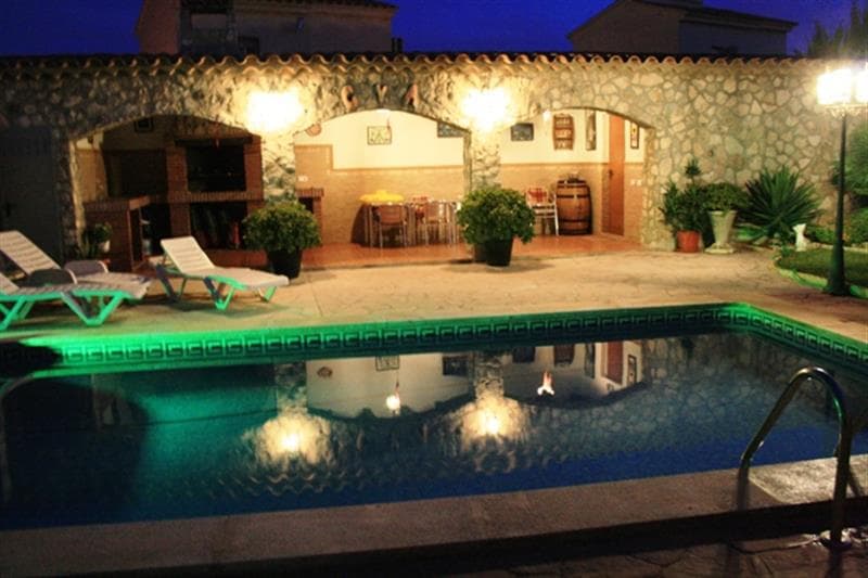 Villas Nova Ametlla