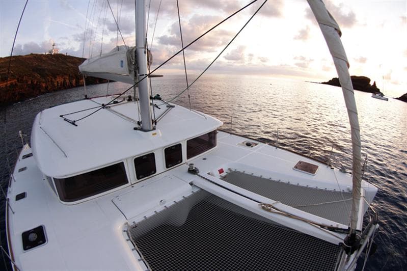 Dia de Xàrter, catamarà a vela, capacitat per a 12 pax - Cataexperience