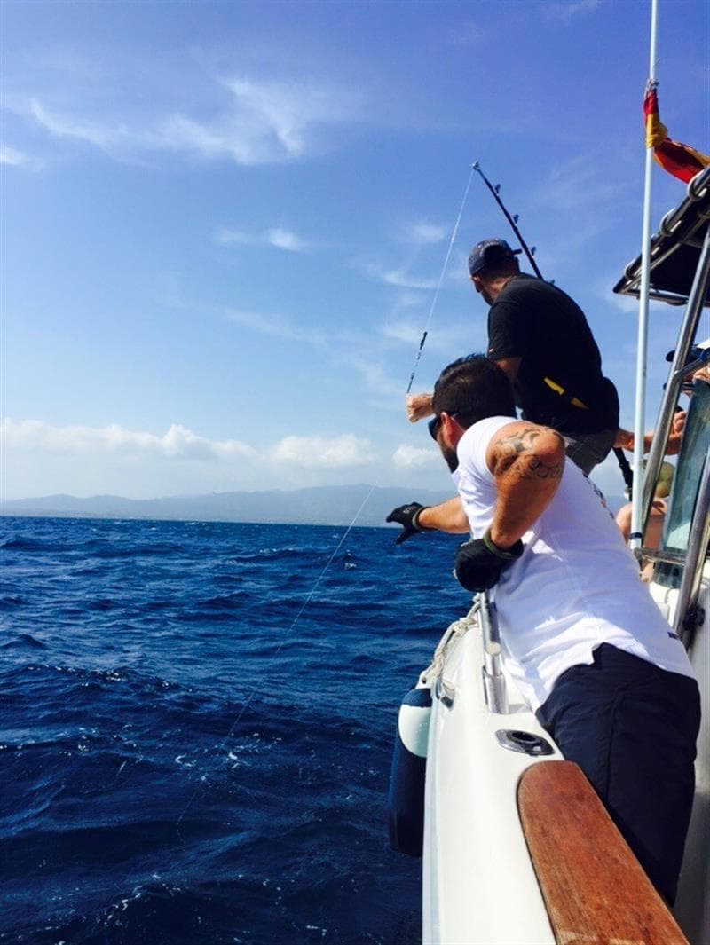 Salidas Pesca Recreativa (atún gigante, curricán, jigging y spinning) - Top Fisher