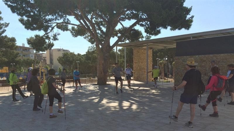 Cours de marche nordique: technique diagonal - Caminar x Caminar